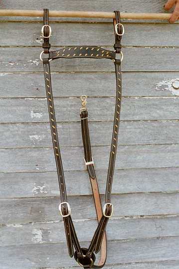 27-1.jpg - Custom stockman's breastplate dark brown with yellow buck stiching.